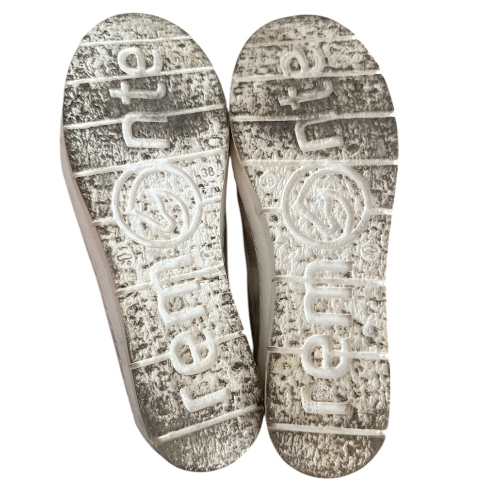 Ravenna Slip On - Picture 3 of 5